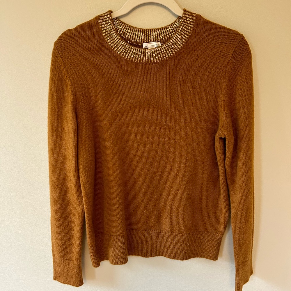 Gap Sweater